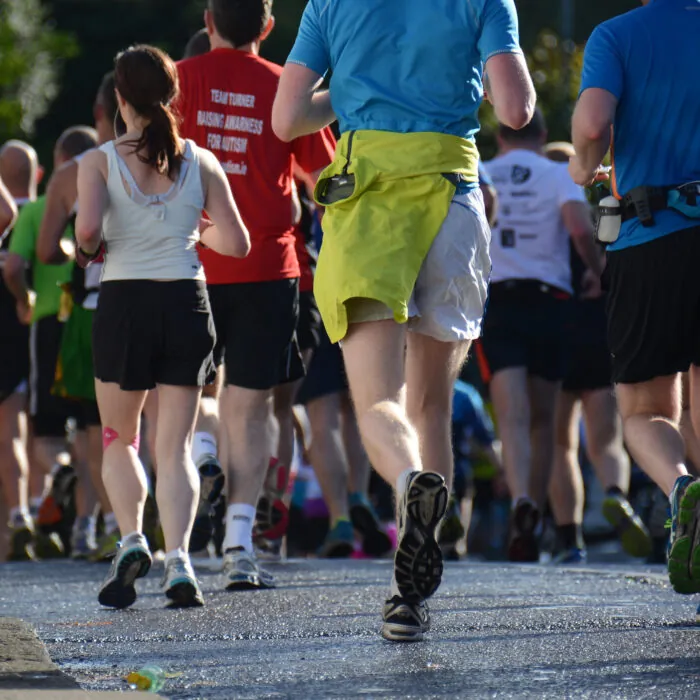 Le Dublin Marathon 6 Des coureurs au Dublin Marathon - Simon - cc