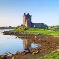 Le Dunguaire castle - © kwiatek7