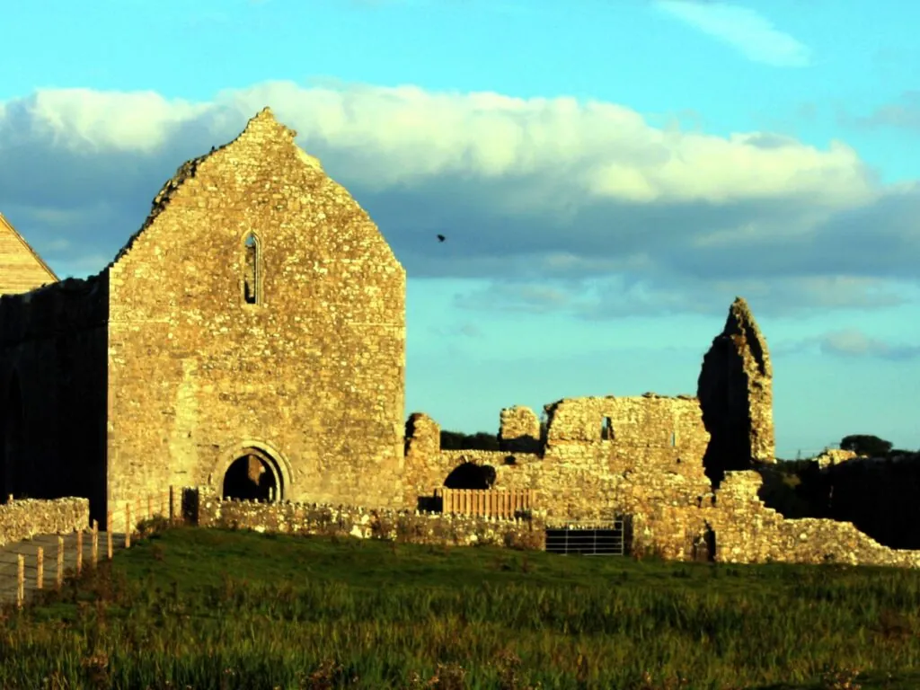 La Knockmoy abbey - DanielecDalton - cc