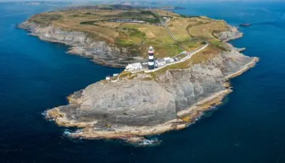 Le Old Head Lighthouse - © makasana photo