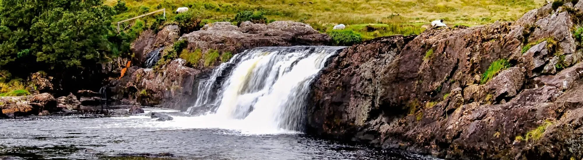 Les Aasleagh Falls