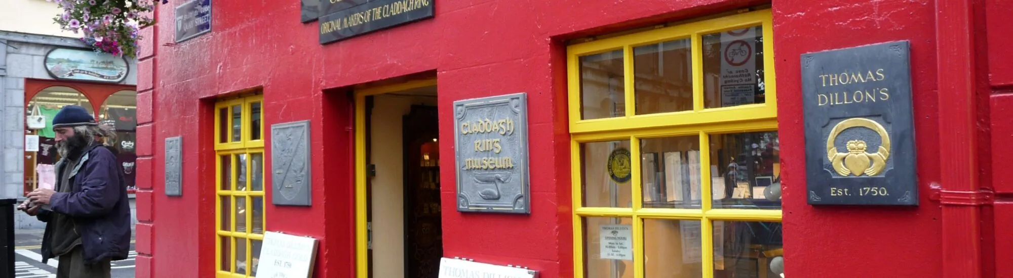 Le Claddagh Ring Museum