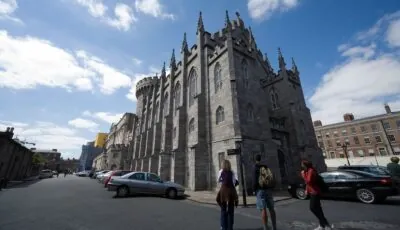Le Dublin Castle 1 Le Dublin Castle - informatique - cc