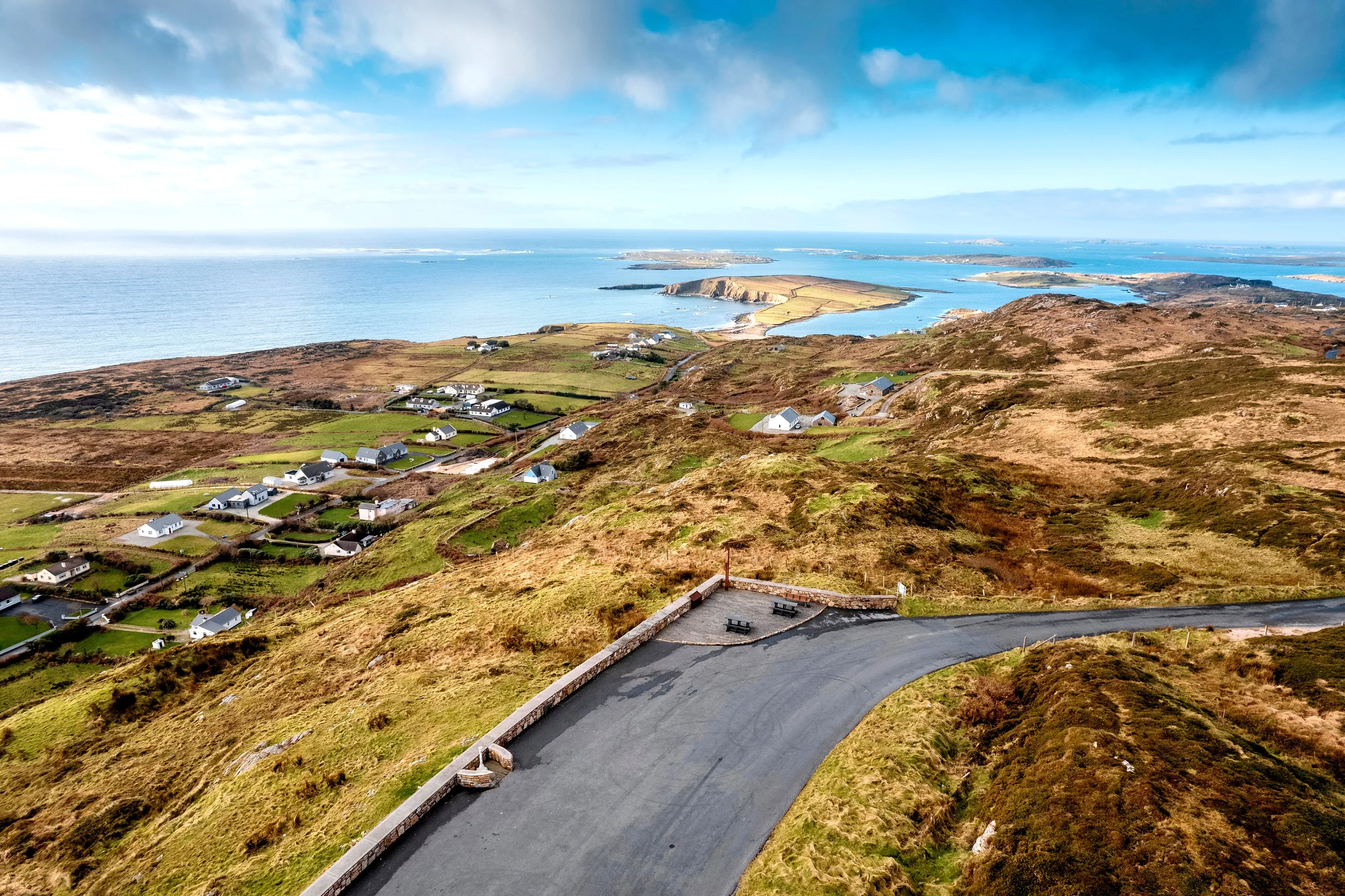 Vue sur la Sky road - © mark_gusev