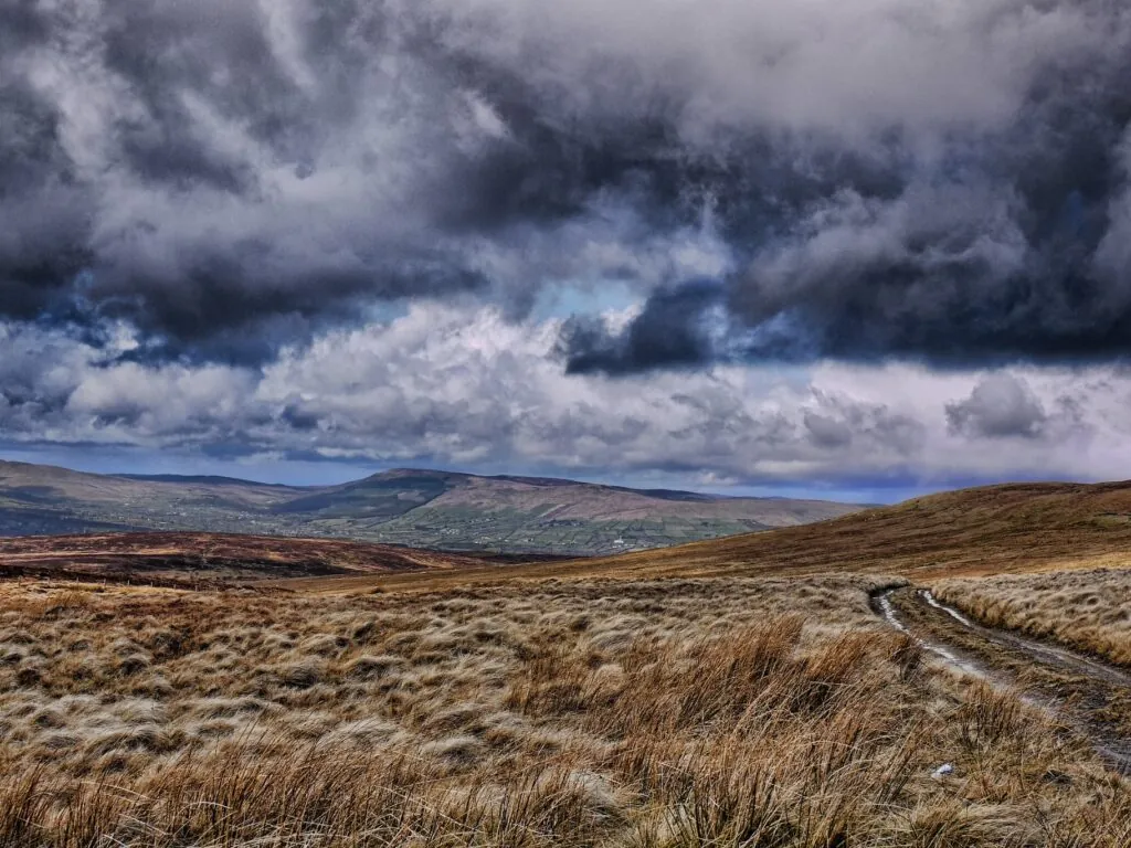 Les Sperrin Mountains - Daragh Burns - cc