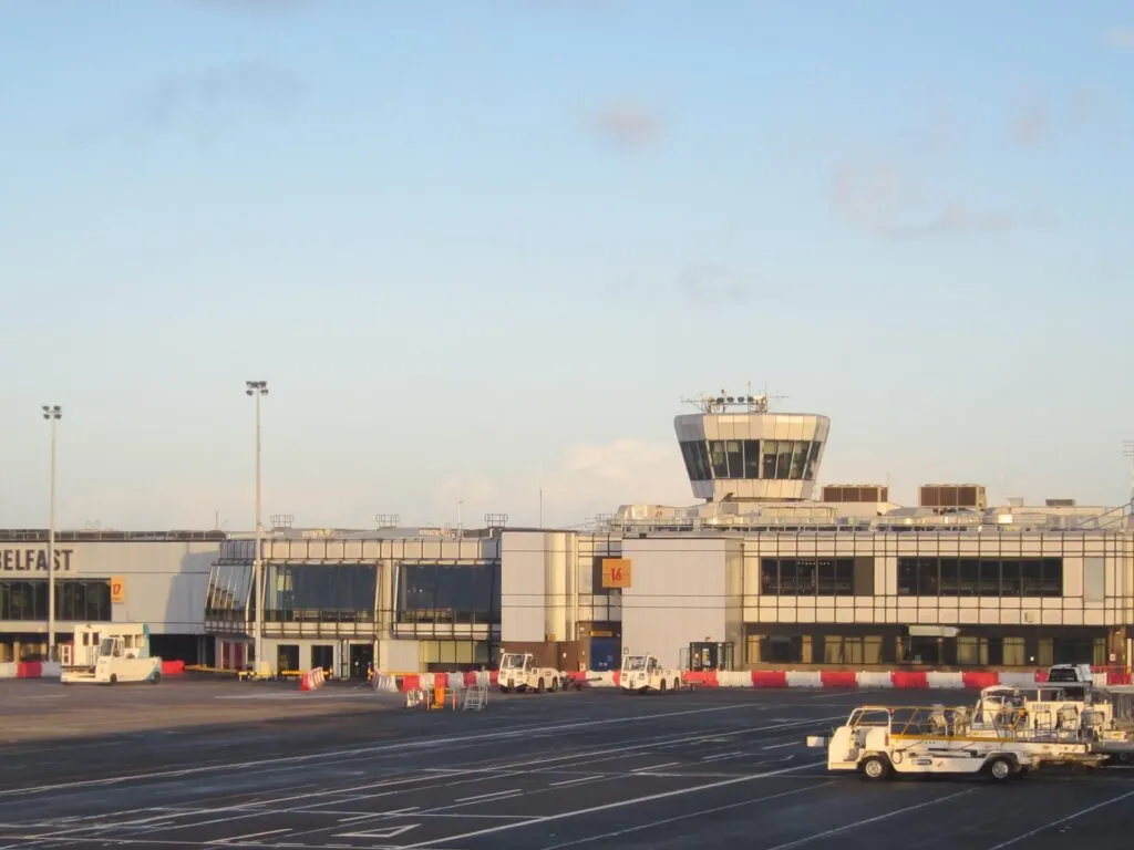 L'aéroport de Belfast - PRO Mark Walker - cc