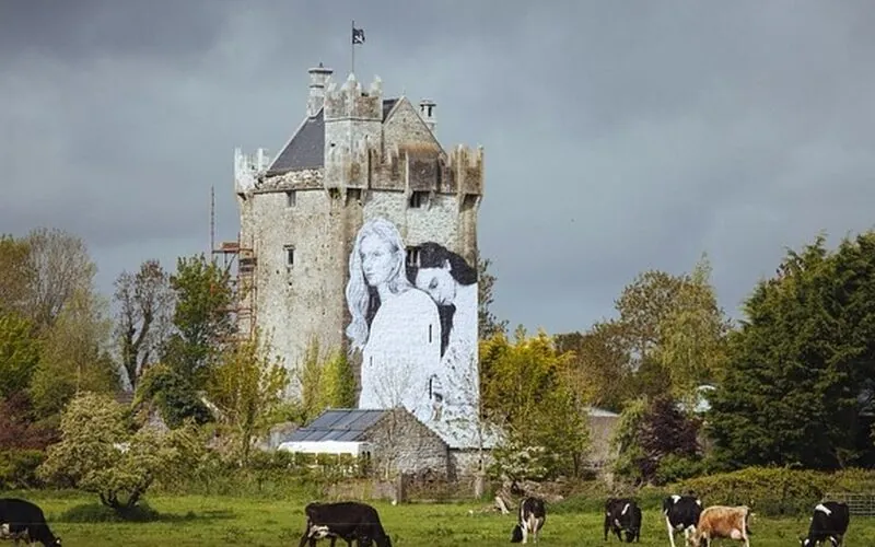 Mariage homosexuel en Irlande : un château irlandais fait passer le message