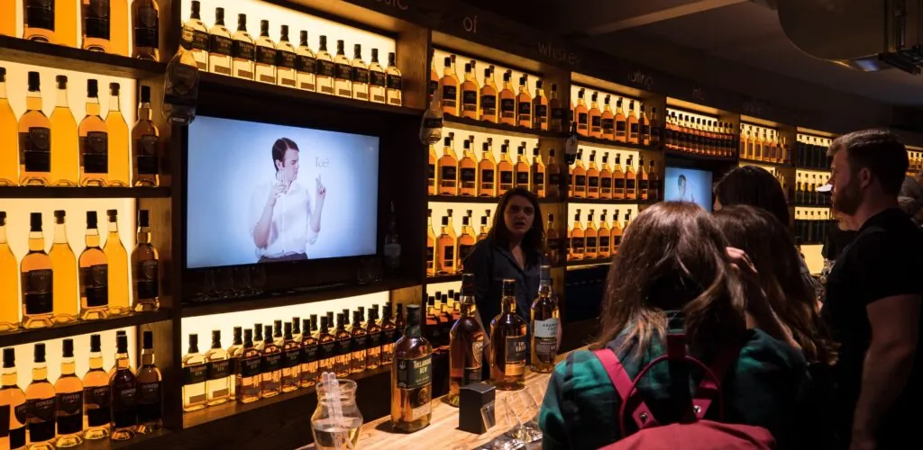 Top 20 des choses à faire à Dublin 30 L'Irish Whiskey Museum à Dublin - © Bene Images