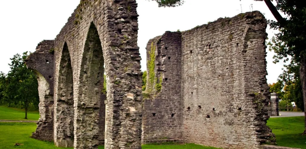 armagh friary 1 scaled