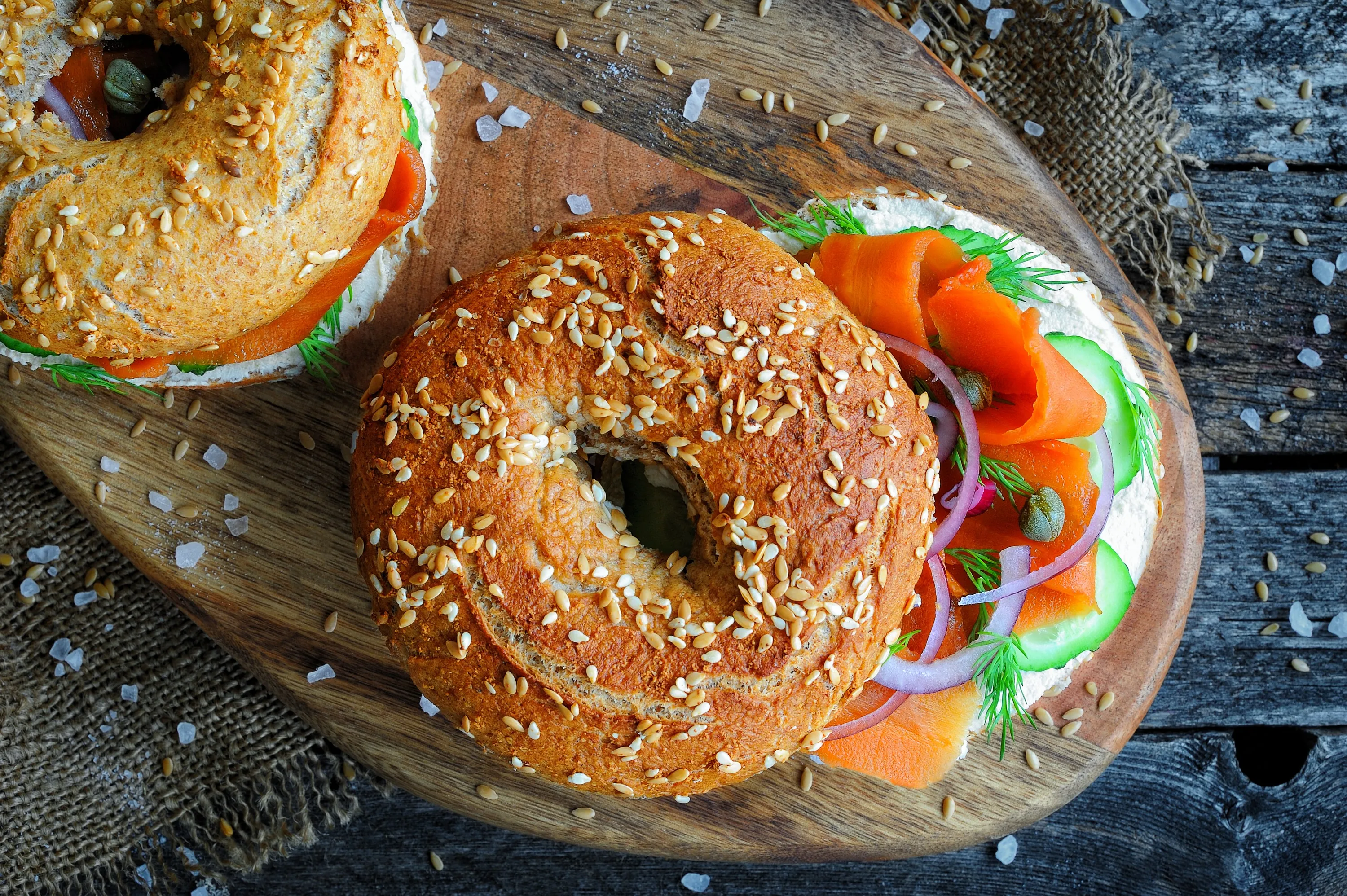 Bagel au saumon fumé irlandais