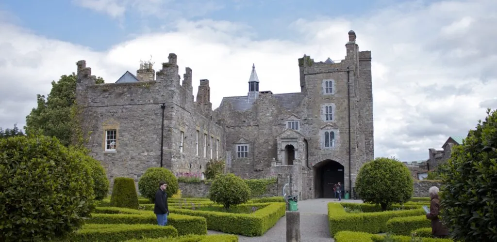 drimnagh castle1 scaled