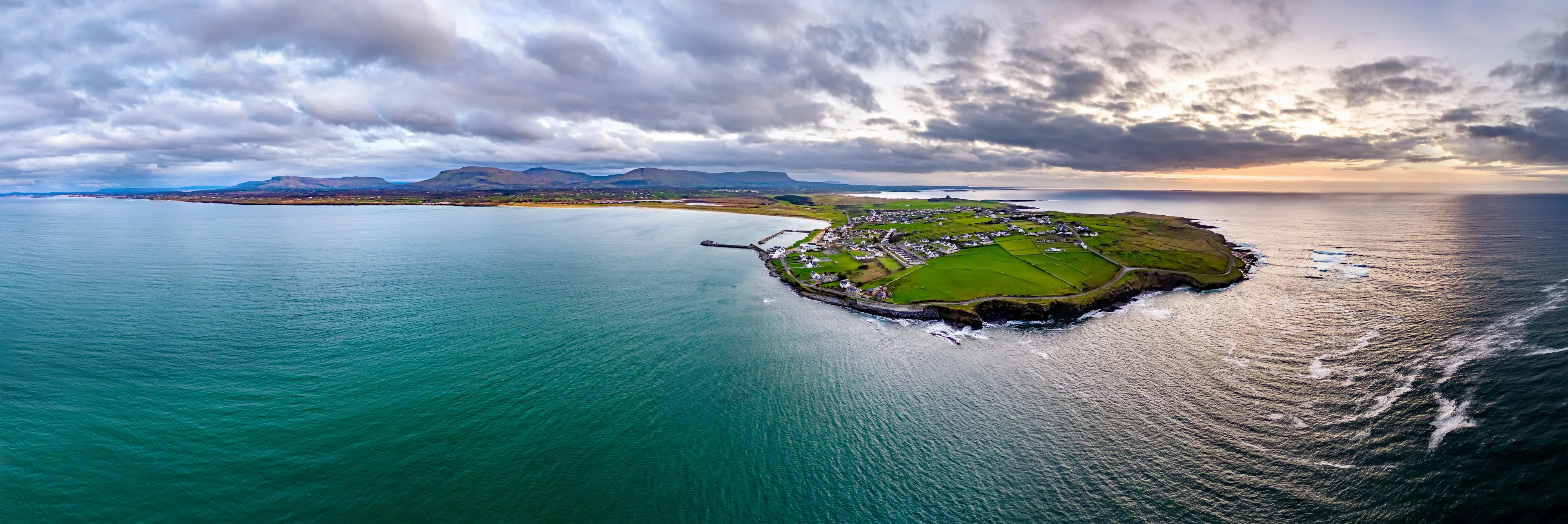 Mullaghmore head - © Lukassek