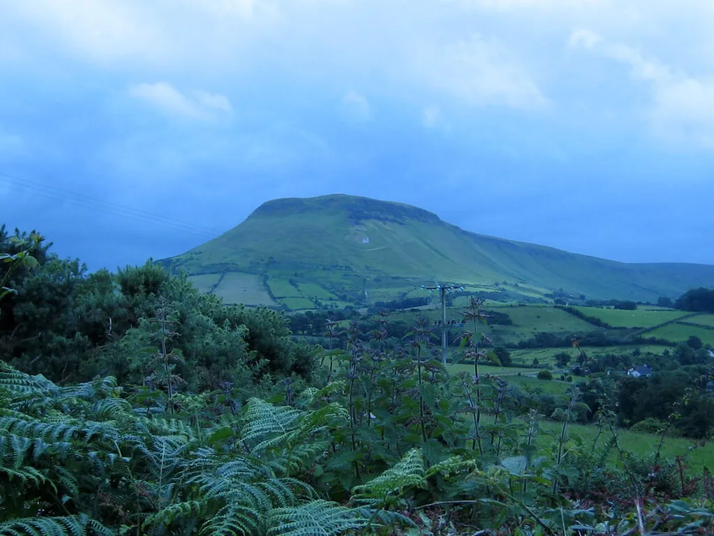 La Tievebulliagh Mountain - Ch@zza