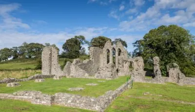 La Inch Abbey 1 La Inch abbey - © Ossie