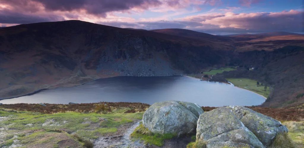 Le Sally Gap et le lac du Lough Tay - John Smyth - cc