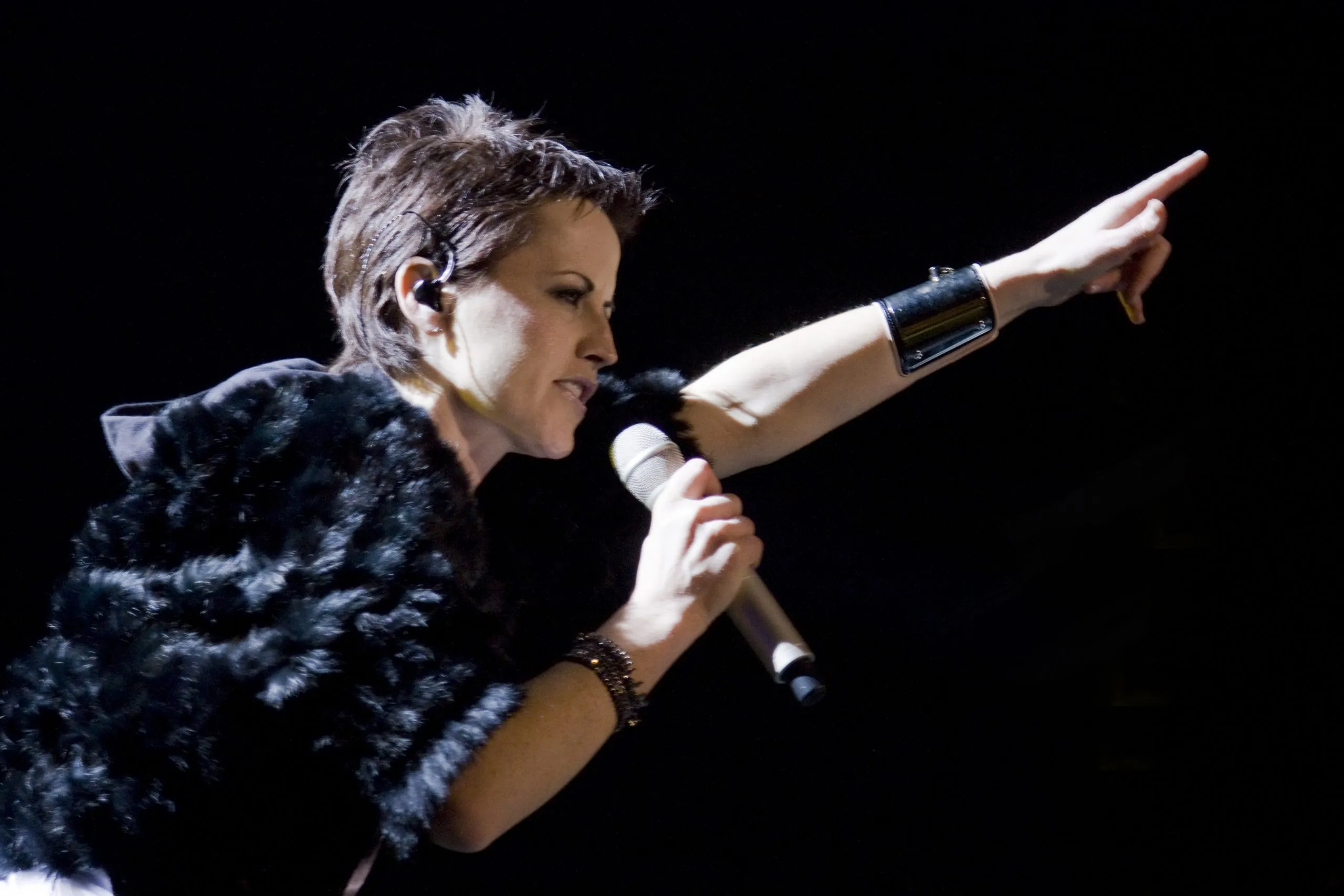 Dolores O'Riordan - Alterna2 - cc