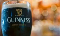 Une Guinness - Kent Buckingham - cc