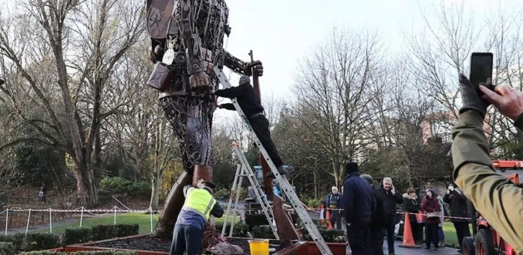 Une statue commémorant la Première Guerre Mondiale vandalisée à Dublin