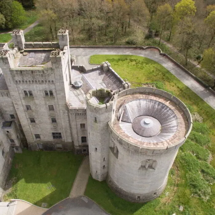 Le Gosford Castle