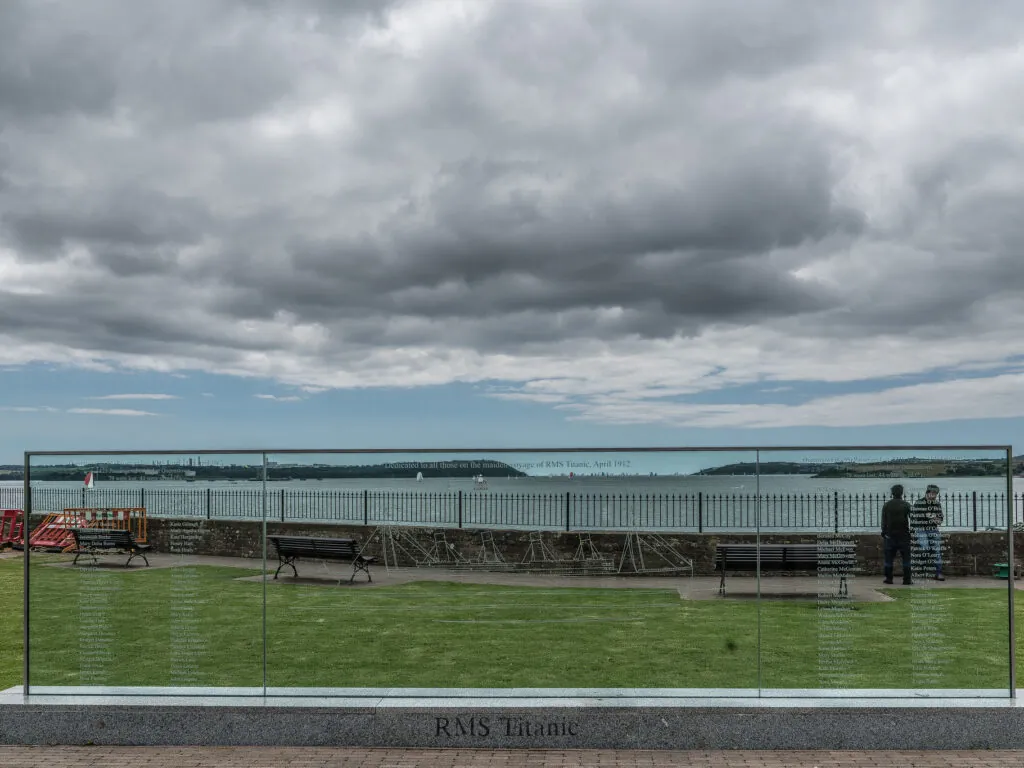 Le Titanic Memorial Garden - William Murphy - cc