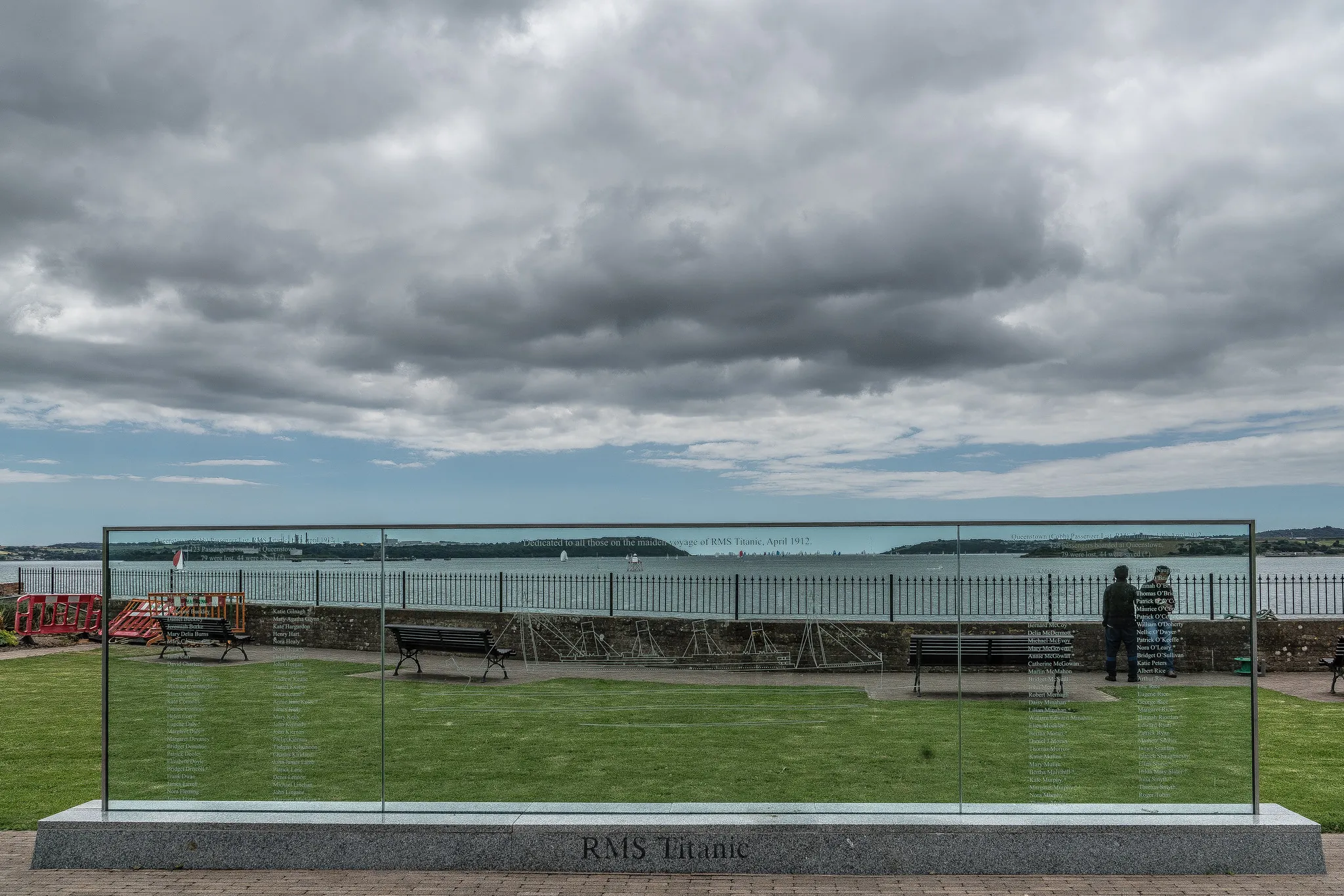 Le Titanic Memorial Garden - William Murphy - cc