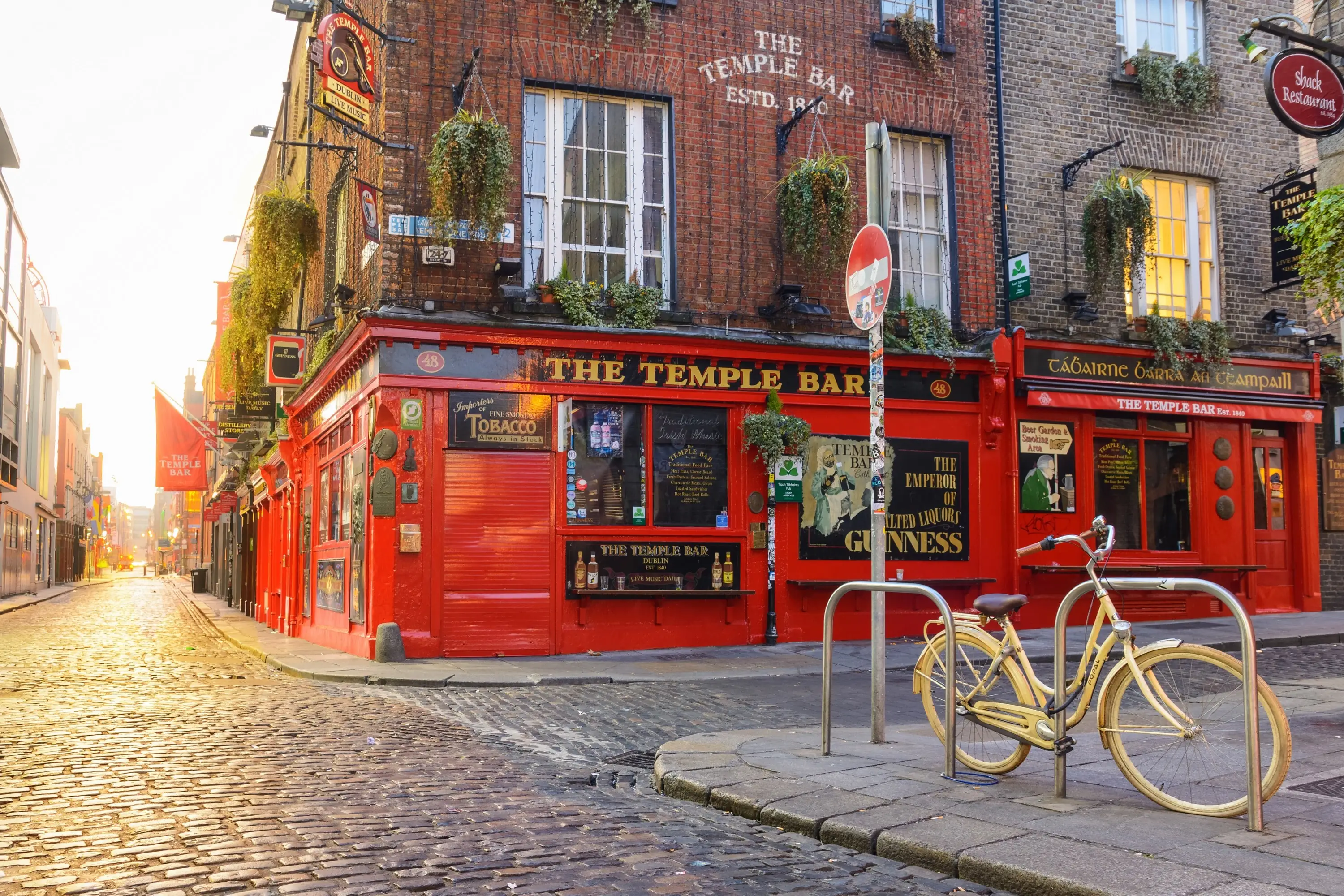 Temple Bar - © jon_chica