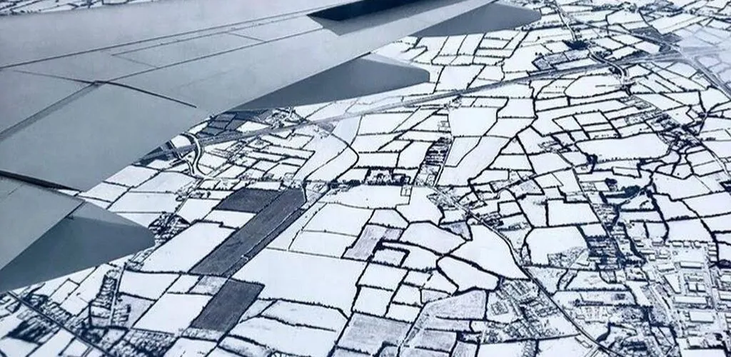 Neige en Irlande : les premiers flocons attendus ce mercredi ! 1 L'Irlande sous la neige vue du ciel