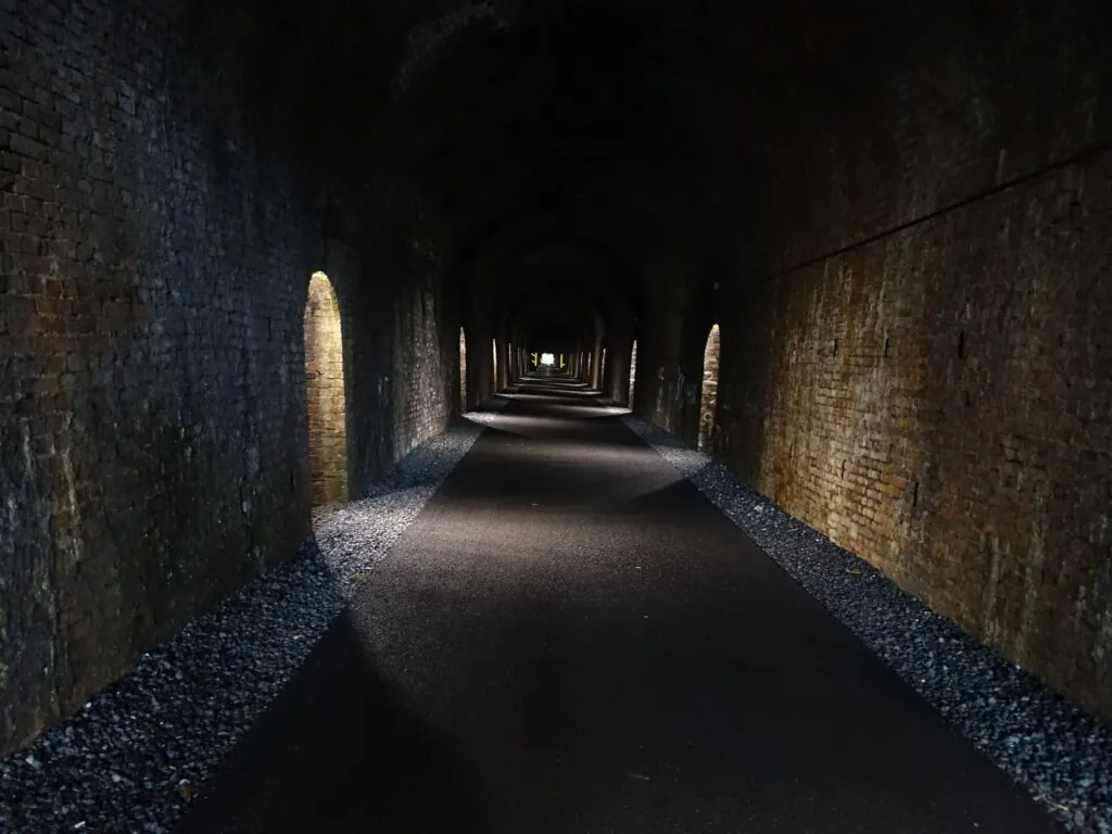 Le Ballyvoyle tunnel - moz278 - cc