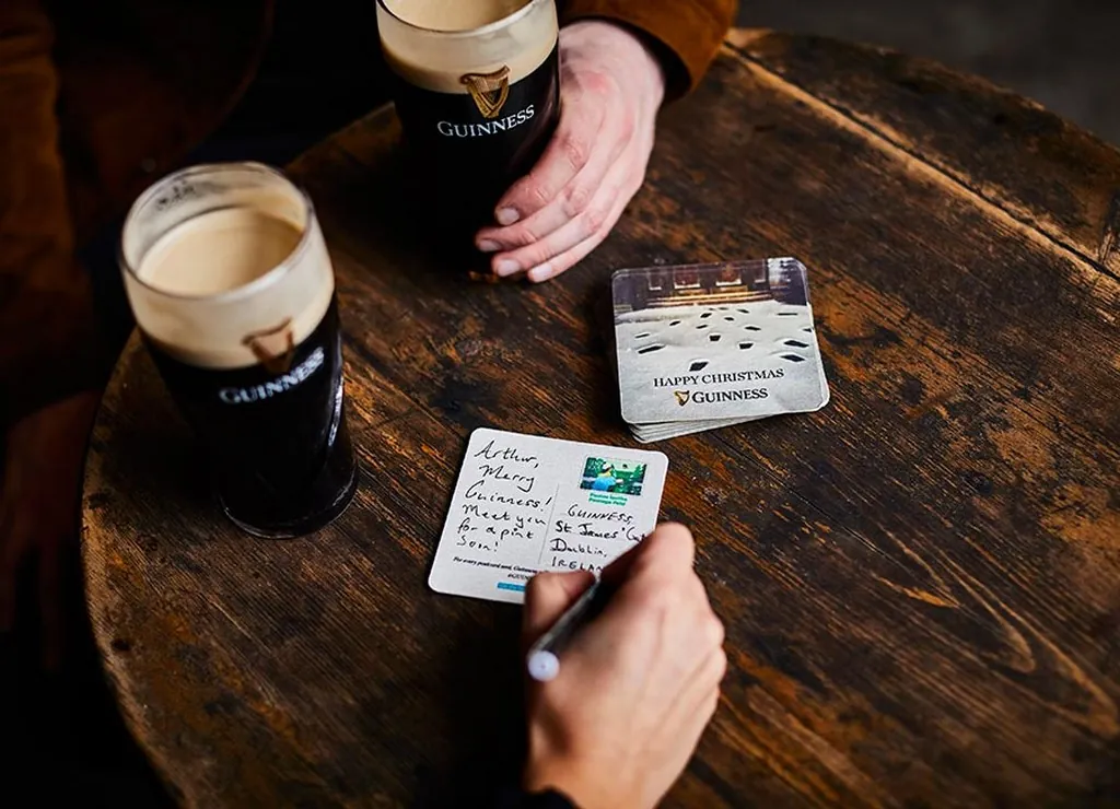 Des sous-bocks Guinness, qui servent de carte postale !