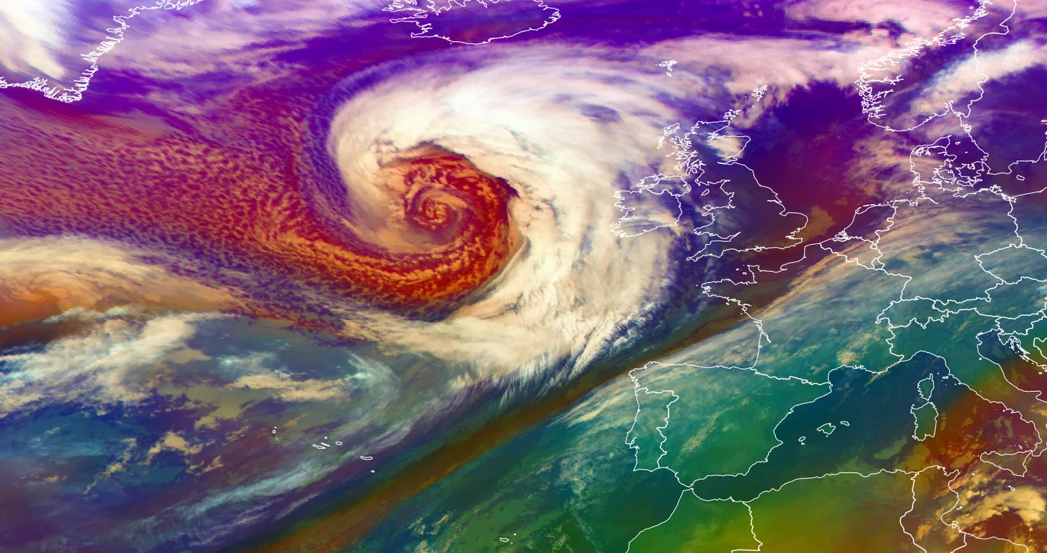 Images satellite de la tempête Brendan