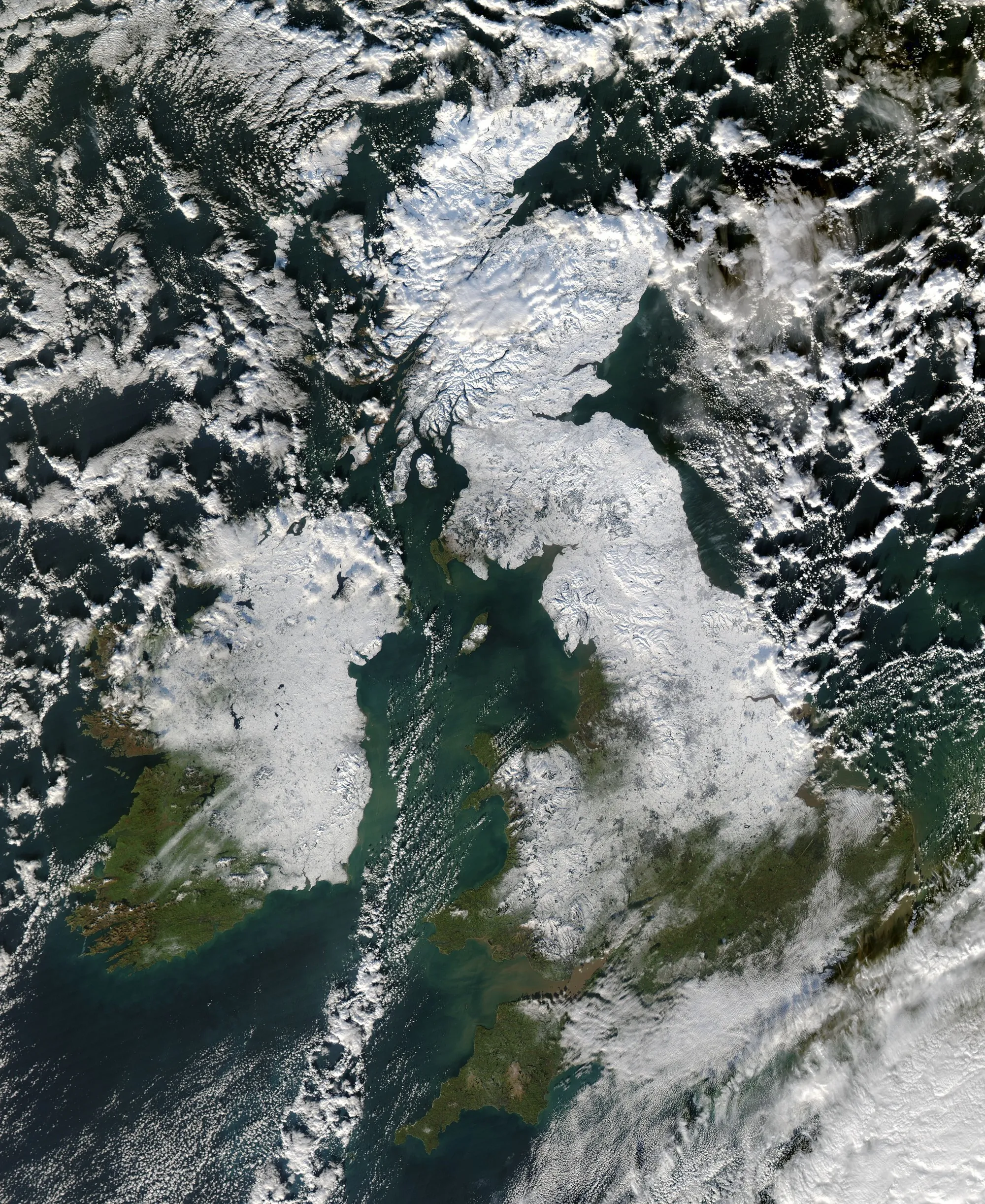 Image satellite de l'Irlande sous la neige
