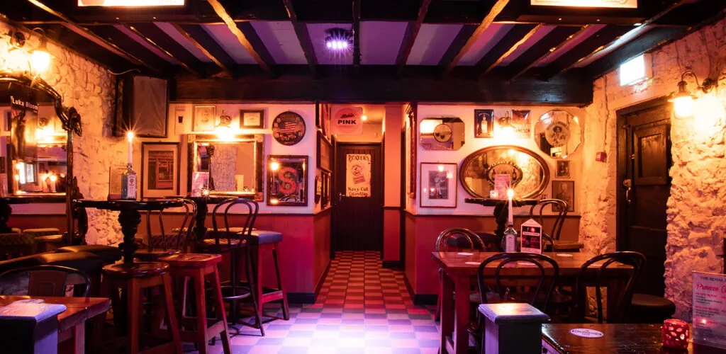 Alerte Job de Rêve : un irish pub en Irlande cherche un testeur de Guinness !