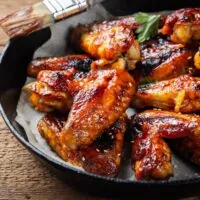 Des chicken wings à la Guinness - © Vasiliy