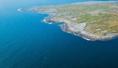 Le Phare d'Inisheer 1 Inisheer - © Gabriela