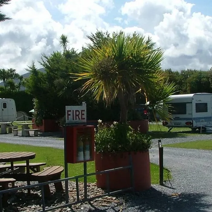 Anchor Caravan Park - https://www.anchorcaravanpark.com/