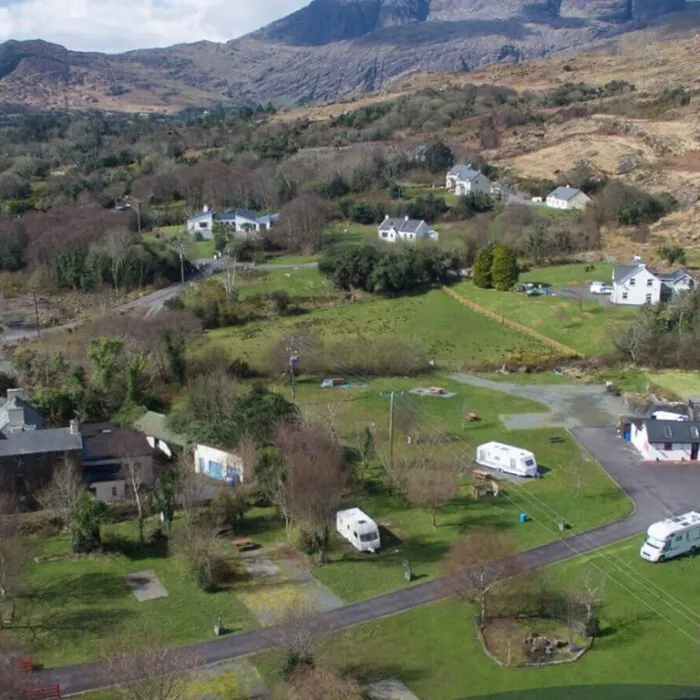 Hungry Hill Lodge & Campsite