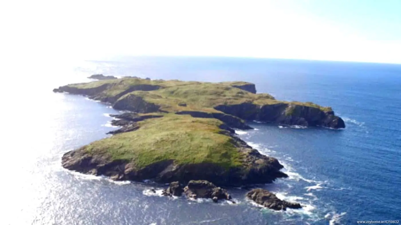 Vue aérienne de High Island - myhome.ie