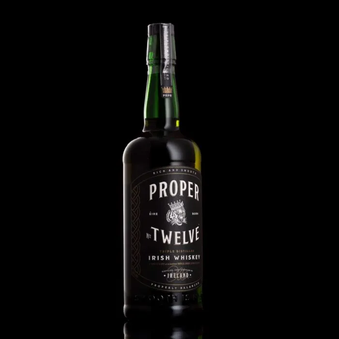 Une bouteille de Proper No. Twelve - © luchschenF
