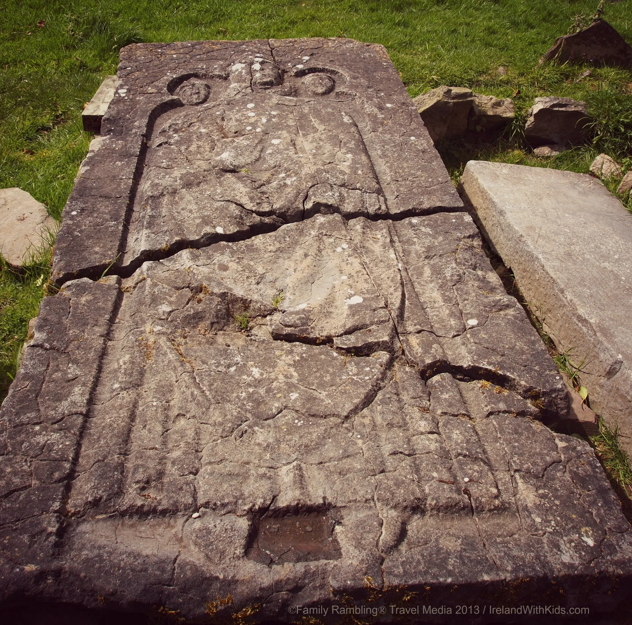 Tombe de Saint Nicolas en Irlande - Jody Halsted - cc
