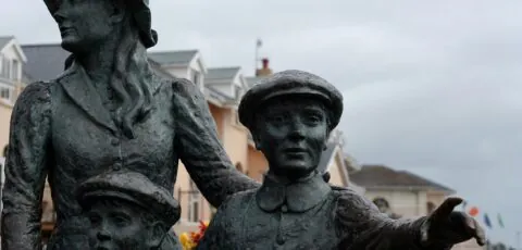 annie moore monument