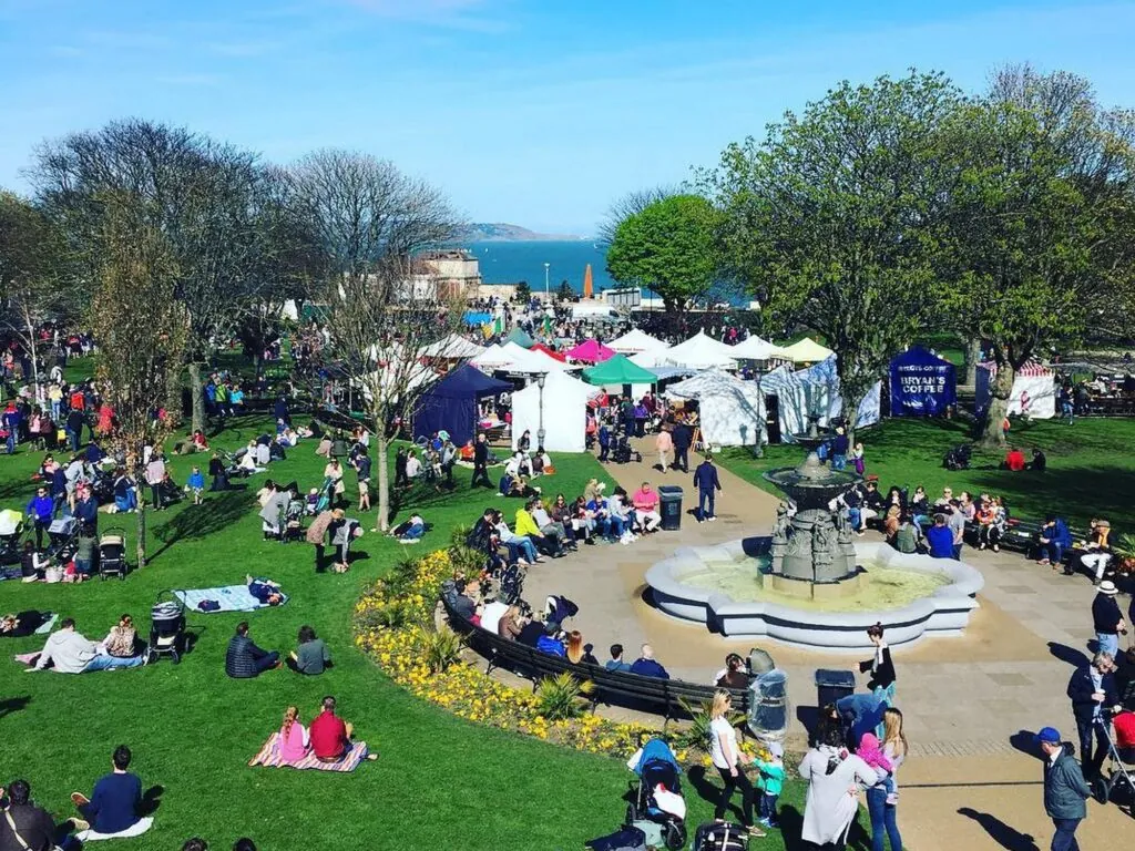 Le Dún Laoghaire Market - https://dropchef.com