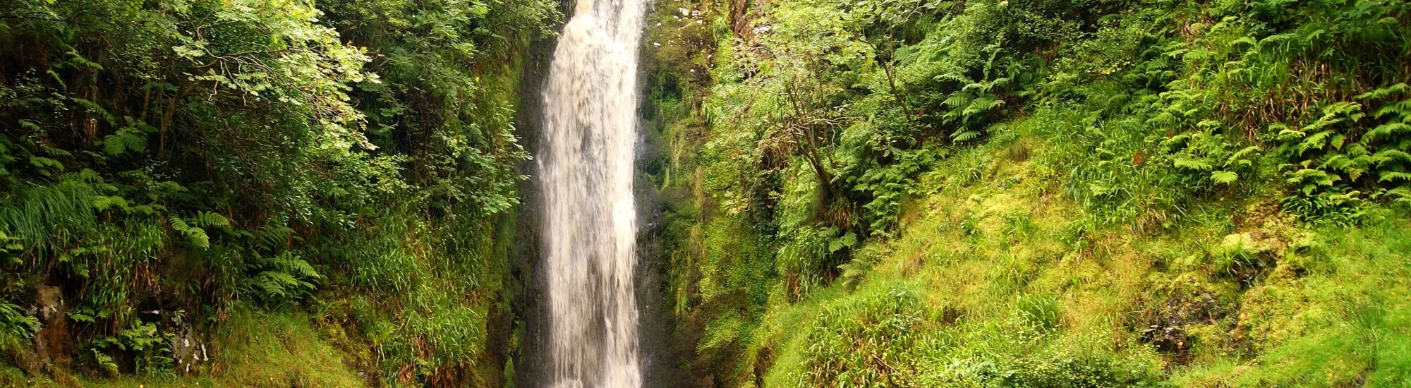 La Glenevin Waterfall