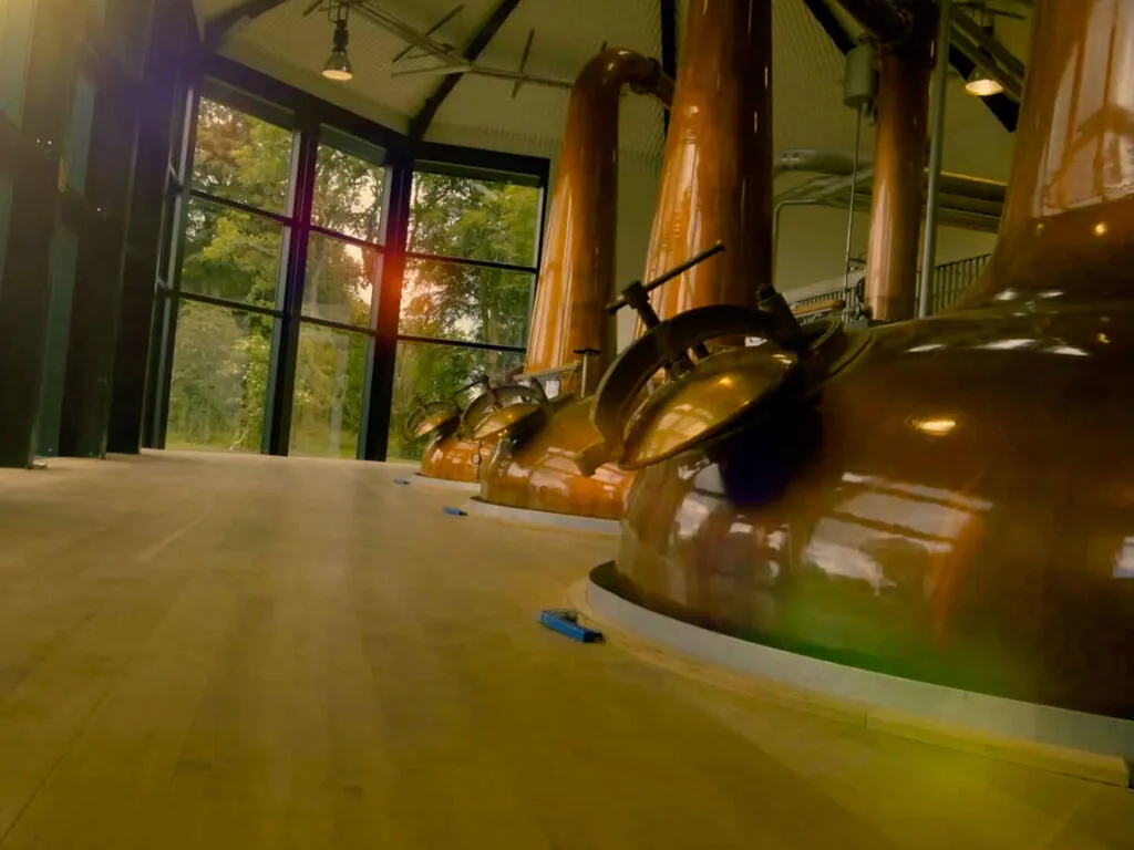 La Royal Oak Distillery - https://www.thebusker.com