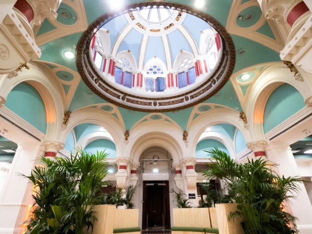 2 Royal Avenue - VISITBELFAST