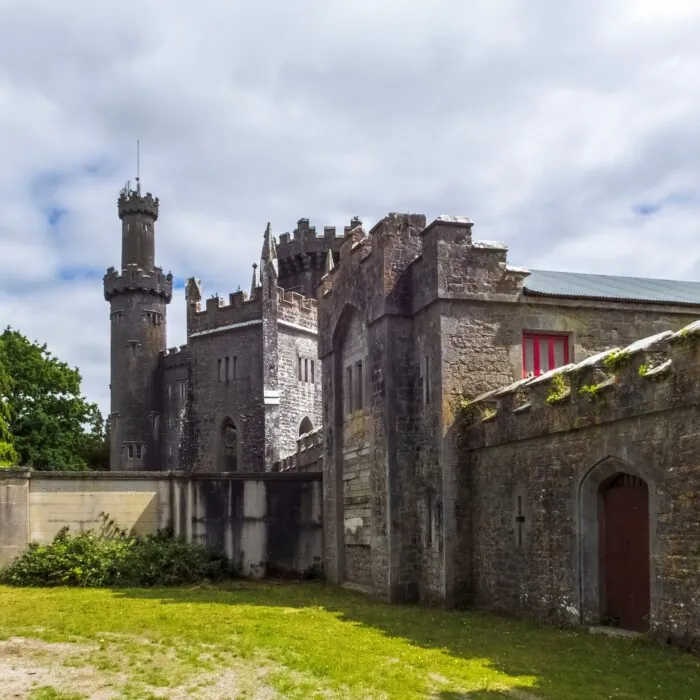 Le Charleville castle - © andrew
