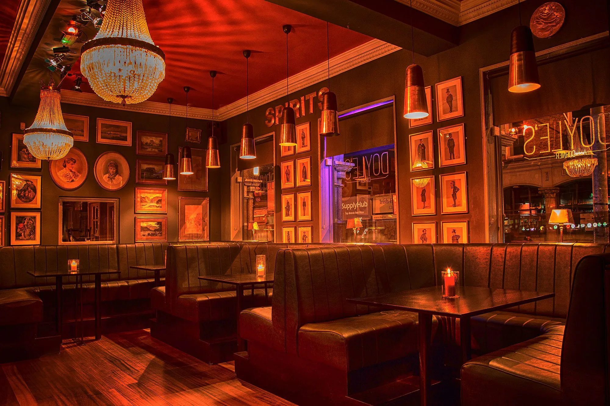 Le Doyles Corner Pub