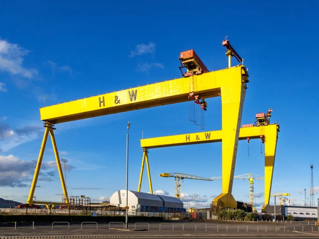 Les grues Samson & Goliath de Belfast - © kilhan