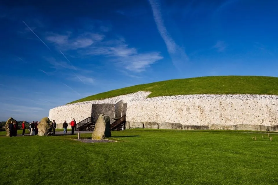 getyourguide dublin vallee boyne newgrange