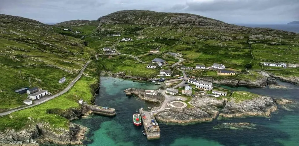 Alerte job de rêve : Inishturk recrute pour « l’école avec la plus belle vue d’Irlande »