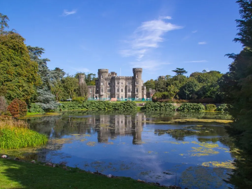 Johnstown castle - © baluhh